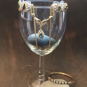 Roman 4-Pc Jewelry Set